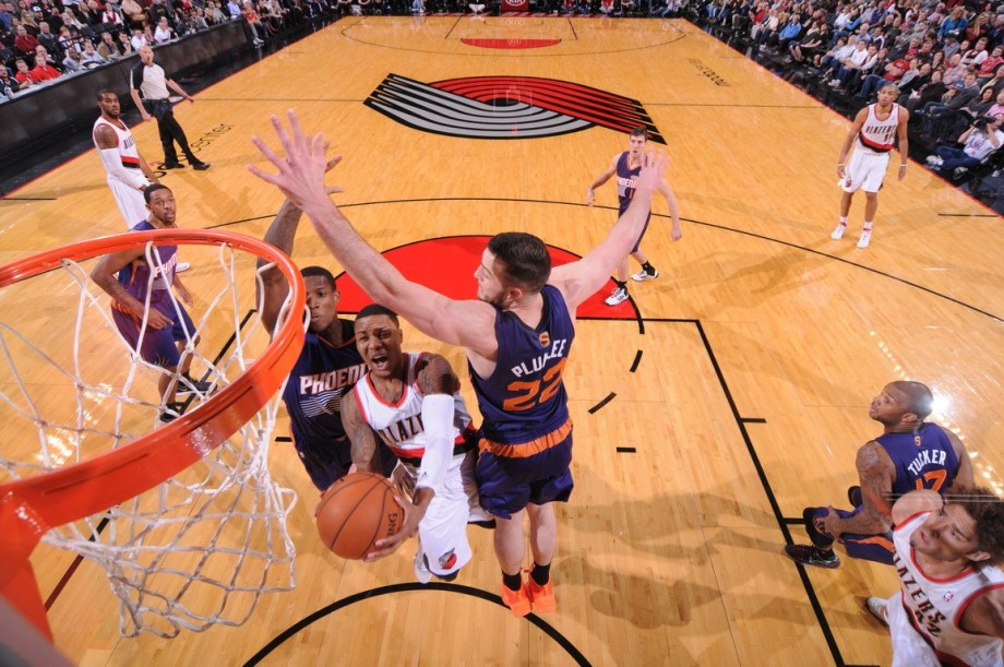 利拉德复出首秀出彩，多特蒙德主场险胜皇家马德里，豪取14连胜(皇家马德里vs多特蒙德回放)